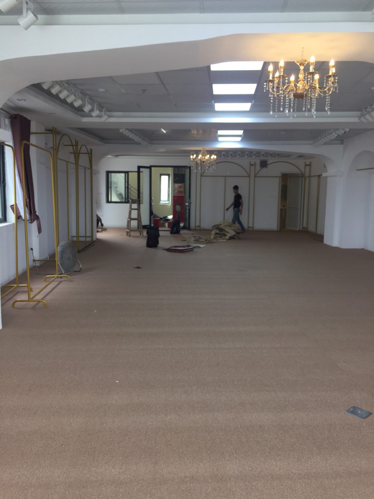 Thợ thi công có tay nghề cao, làm việc có tinh thần trách nhiệm