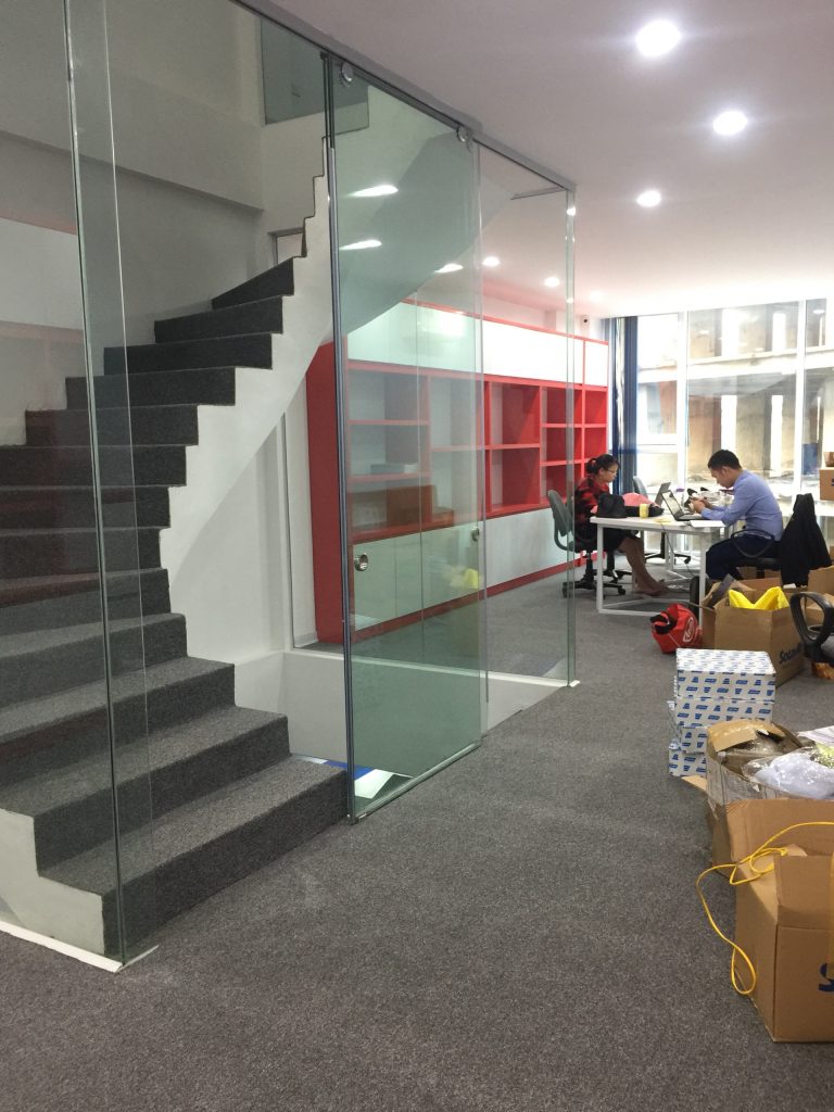 Đặc biệt tấm thảm cũng làm ấm đôi chân của bạn trong những ngày đông giá rét